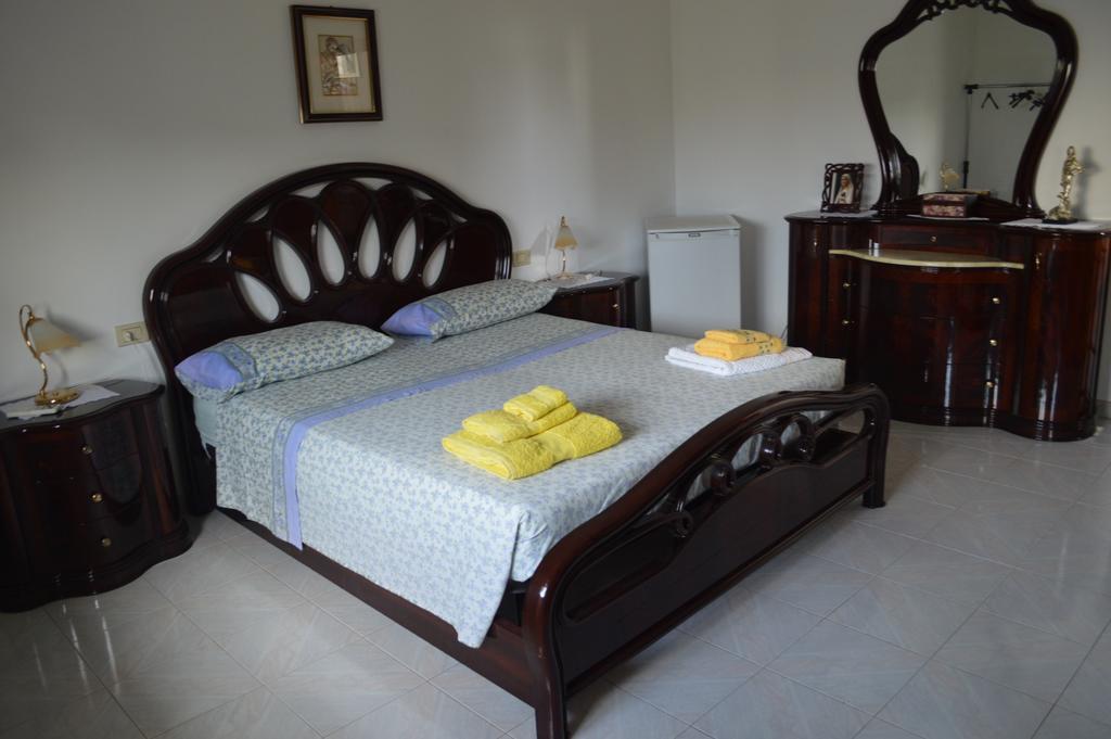 B&B Le Rose Vignacastrisi Habitación foto